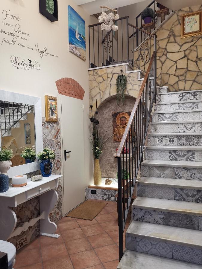 La Mansarda Di Ninni كاتانيا المظهر الخارجي الصورة